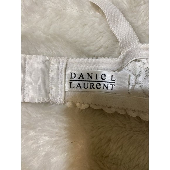 Lot of 2 Bras 38C Women’s Adrienne Vittadini / Daniel Laurent White Beige - Picture 12 of 12